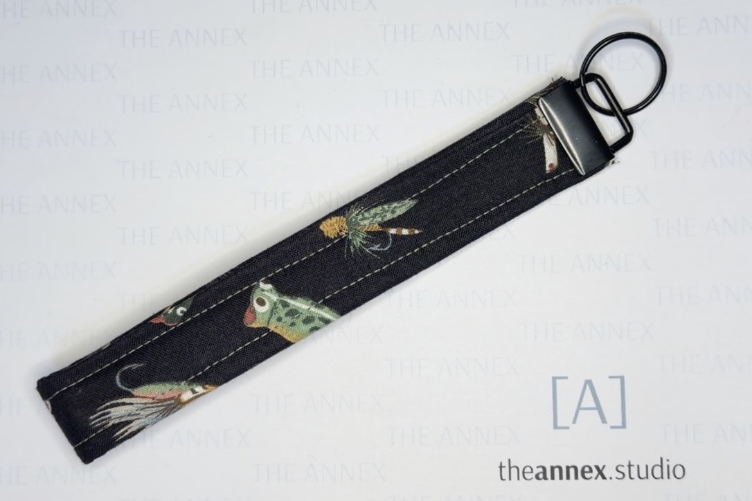 Gone Fishing Handmade Wristlet Keychain - Image 5