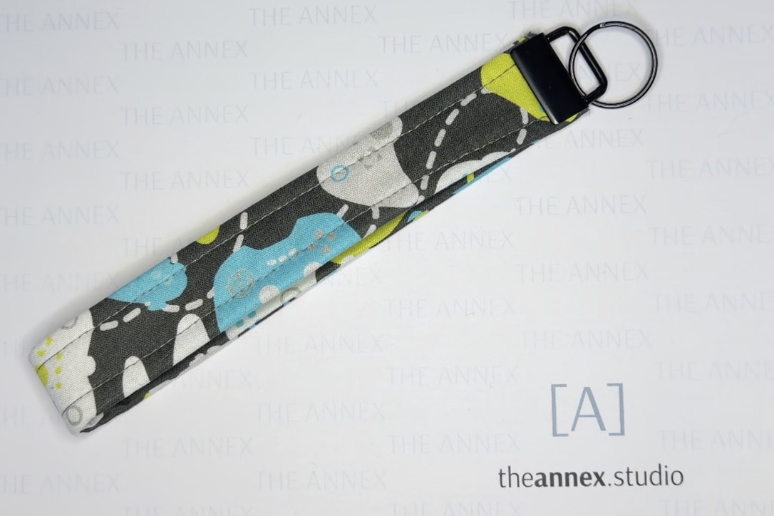 Game On Handmade Wristlet Keychain - Image 2