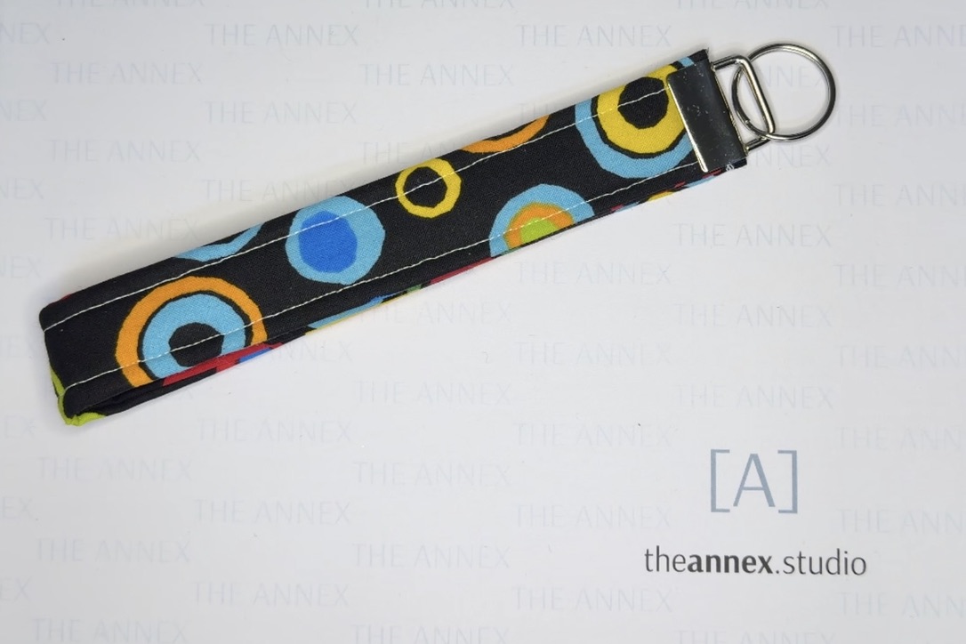 Going in Circles Handmade Wristlet Keychain - Image 16