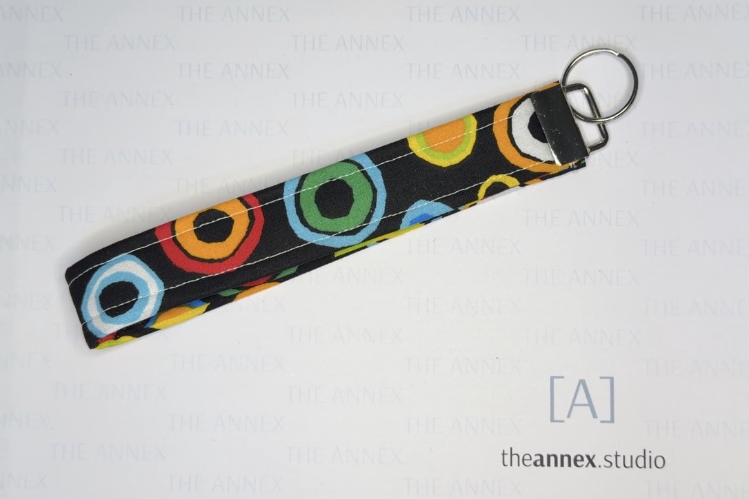 Going in Circles Handmade Wristlet Keychain - Image 14
