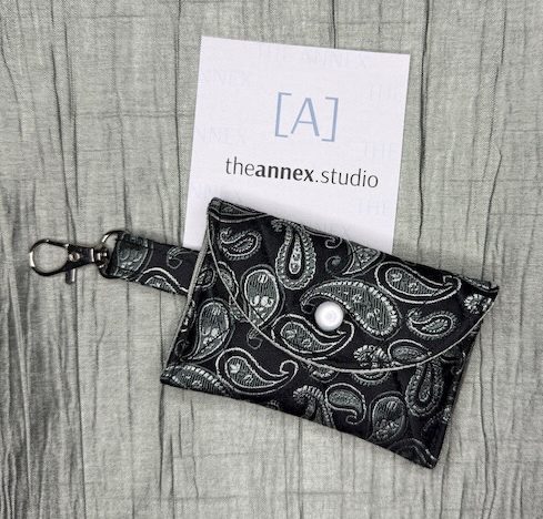 Verdigris Noir Upcycled Silk AirPods Pro Case